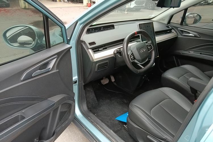 Used NETA V 2022 Long-Range Industry Custom Edition