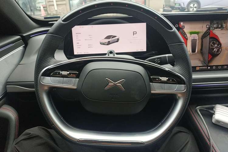 Used XPeng P7 2023 P7i 702 Pro