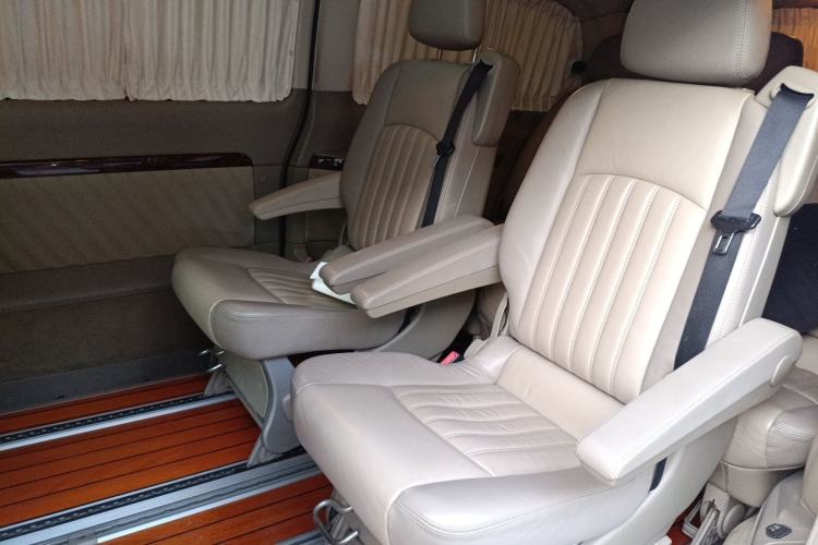 Used Mercedes-Benz Viano 2011 2.5L Prestige Edition Left Rear Seat