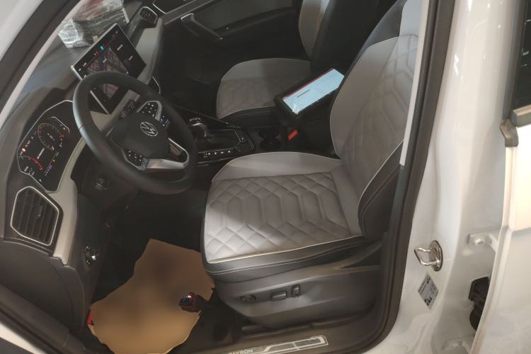 Used Volkswagen Tayron 2024 330TSI Two-Wheel Drive Luxury Plus Advanced Version
