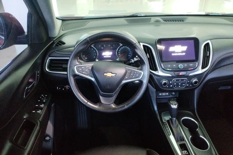 Used Chevrolet Equinox 2019 535T Automatic YuJie Edition China V Standard Steering Wheel