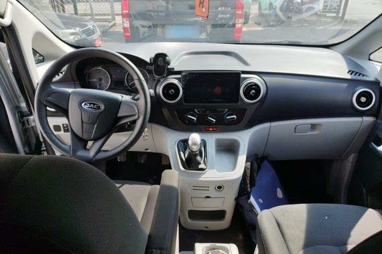 Used JAC Refine M3 2023 PLUS 1.5T 5/7-seat Classic Edition
