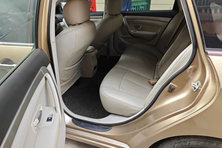 Used Dongfeng Aeolus A60 2016 1.5L Automatic Luxury Version