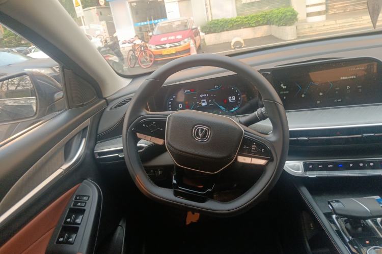 Used CHANGAN Eado 2023 Changan Edition PLUS Blue Whale NE 1.4T GDI DCT Prestige Version Steering Wheel