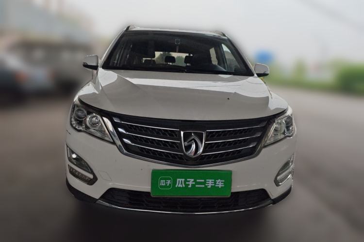 Used Baojun 560 2016 1.8L Manual Elite Edition Front