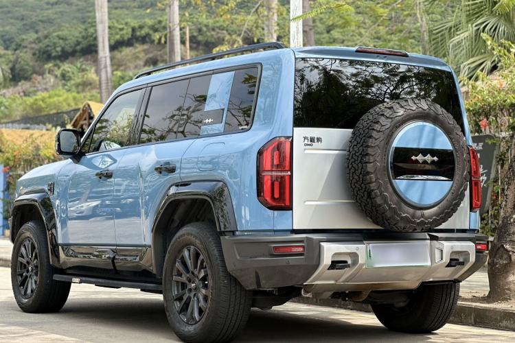 Used Formula Leopard Leopard 5 2023 Navigator Edition