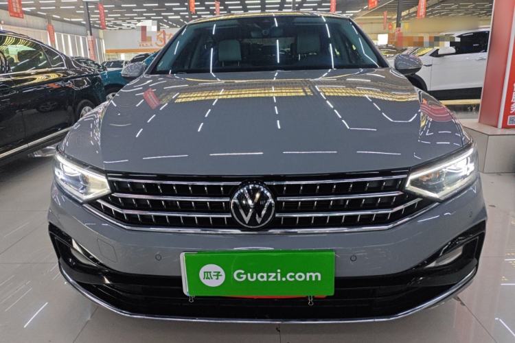 Used Volkswagen Magotan 2023 2 Million Units Commemorative Edition 330TSI DSG Luxury Version
