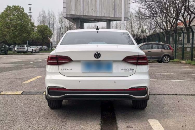 Used Volkswagen Lavida 2023 300TSI DSG Full-Comfort Edition Exterior 3