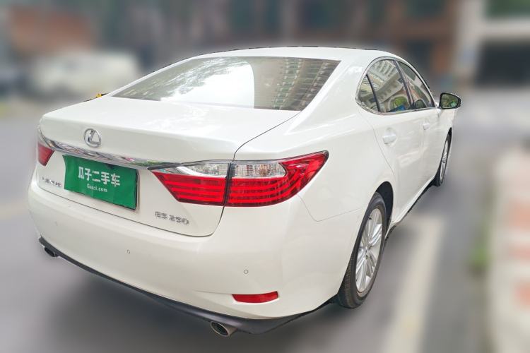 Used Lexus ES 2013 250 Elite Edition
