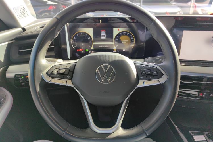 Used Volkswagen Lamando 2023 Lavida L 280TSI DSG Spicy Edition