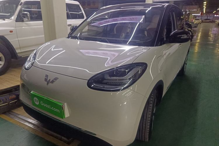 Used Wuling Bingo 2023 410 km Lingxi Deluxe Edition