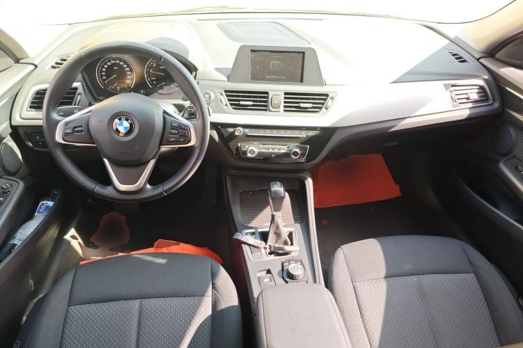 Used BMW 1 Series 2018 118i Fashion Model Center Console