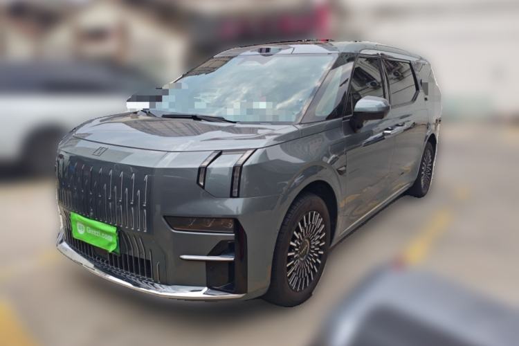 Used Zeekr 009 2024 7-Seater Walk-Through Version Four-Wheel Drive 108 kWh