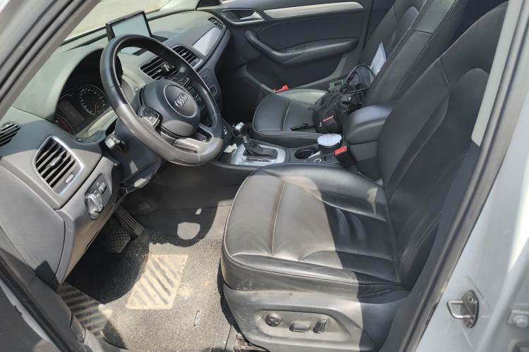 Used Audi Q3 2015 35 TFSI quattro Technology Edition Left Front Seat