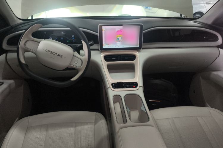 Used Geely Galaxy Geome 2025 310km Youth Edition Center Console