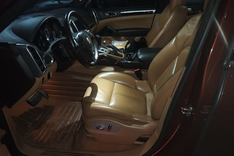 Used Porsche Cayenne 2011 Cayenne 3.0T Left Front Seat