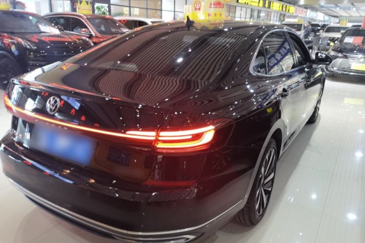 Used Volkswagen Passat 2022 330TSI Starry Elite Edition
