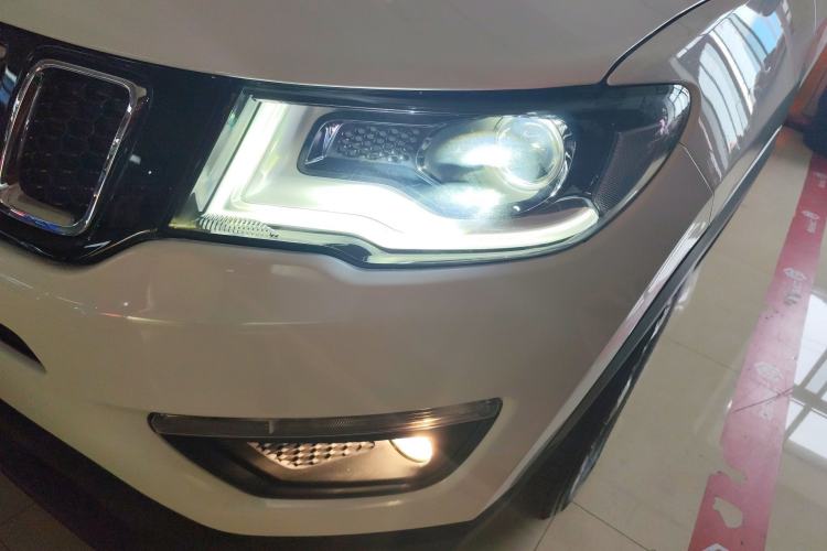 Used Jeep Compass 2017 200T Automatic Family Edition