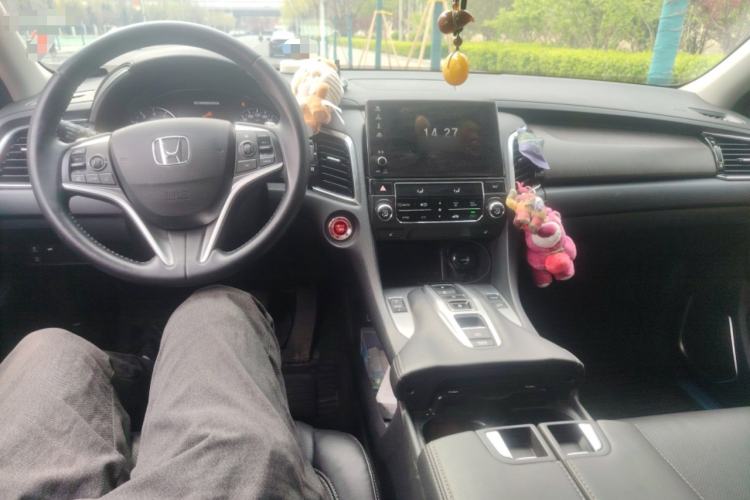 Used Honda Avancier 2020 370TURBO Two-Wheel Drive Luxury Edition Center Console