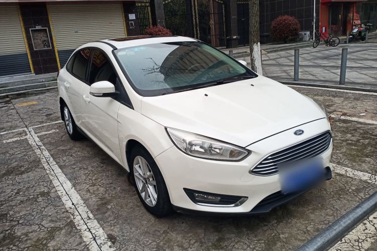 Used Ford Focus 2017 Sedan 1.6L Automatic Fashion Edition Smart Drive Version
