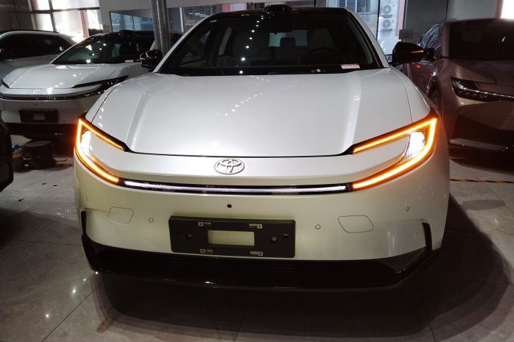 Used Toyota bZ5 2025 Model 550 PRO Smart Driving Edition