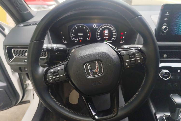 Used Honda Civic 2022 240TURBO CVT Dynamic Edition Steering Wheel