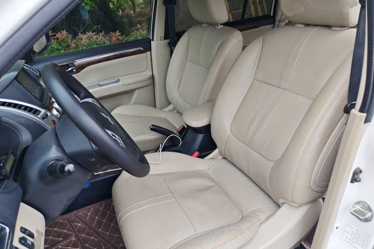 Used Mitsubishi Pajero Sport 2013 3.0L Automatic 4x4 Flagship Edition Left Front Seat