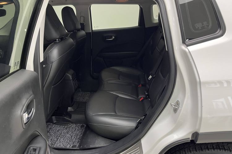 Used Jeep Compass 2017 200T Automatic Family Edition