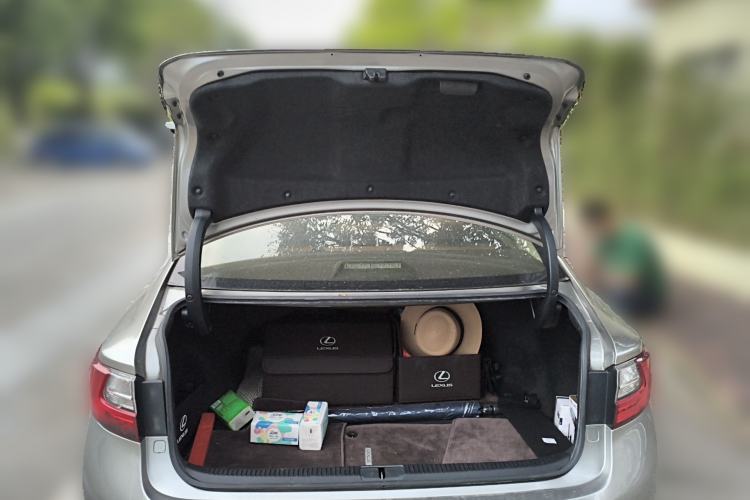 Used Lexus ES 2017 200 30th Anniversary Edition
