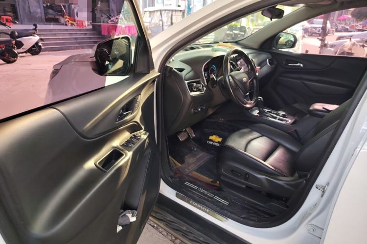 Used Chevrolet Equinox 2017 535T Automatic YuJie Edition