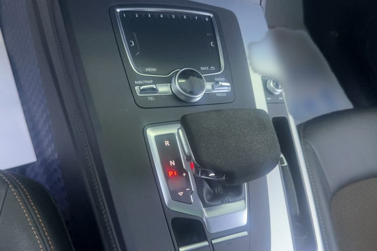 Used Audi Q5L 2018 40 TFSI Prestige Fashion Edition China VI
