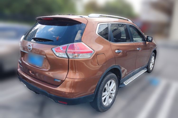 Used Nissan X-Trail 2015 2.5L CVT Leading MAX Edition 4WD