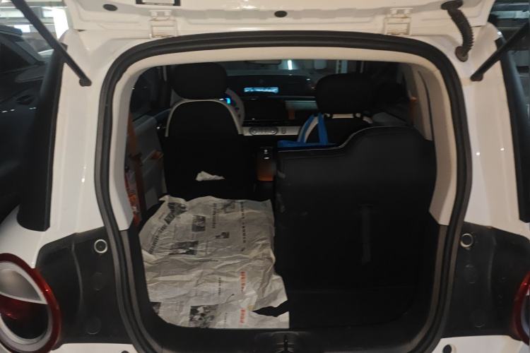 Used CHANGAN NEVO Lumin 2025 301km Honey Dew Edition
