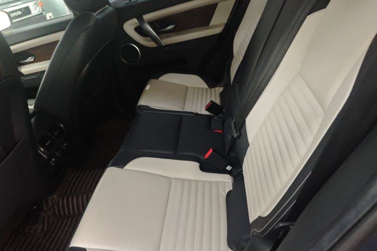 Used Land Rover Discovery Sport 2020 249 PS R-Dynamic Performance Tech Edition 7 Seats Left Rear Seat