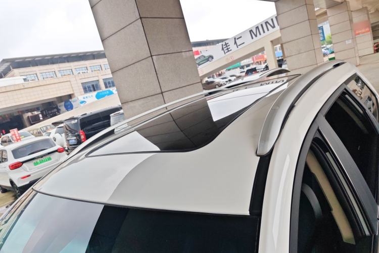 Used JETOUR X90 2019 1.6T DCT Luxury Touring Edition 5 Seats China VI Standard Roof