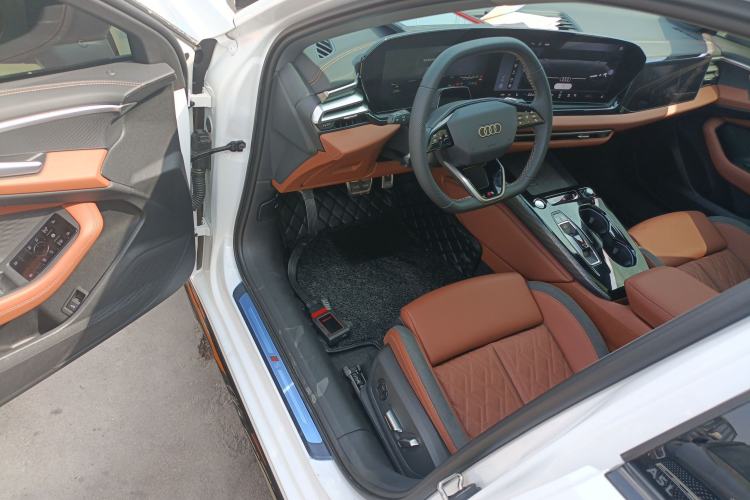 Used Audi A5L 2026 2.0T Sport Plus
