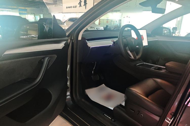 Used Tesla Model Y 2024 Rear-Wheel-Drive Version