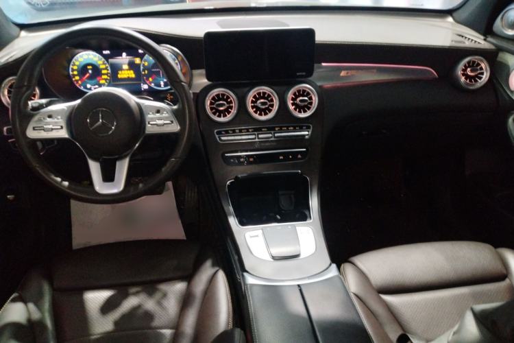 Used Mercedes-Benz GLC 2020 Facelift GLC 260 L 4MATIC Luxury Edition Center Console