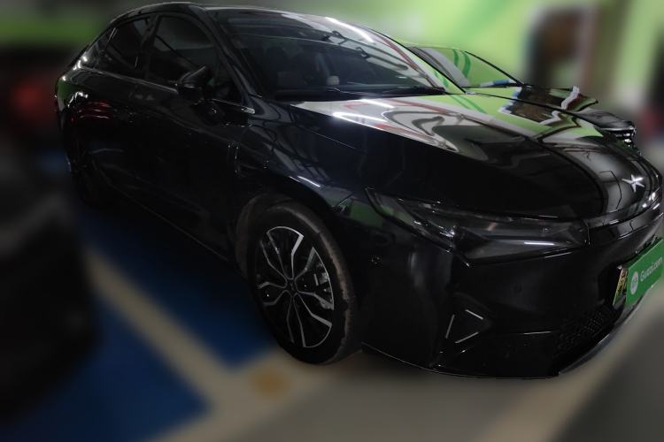 Used XPeng P5 2022 550E Front Right 45 Deg