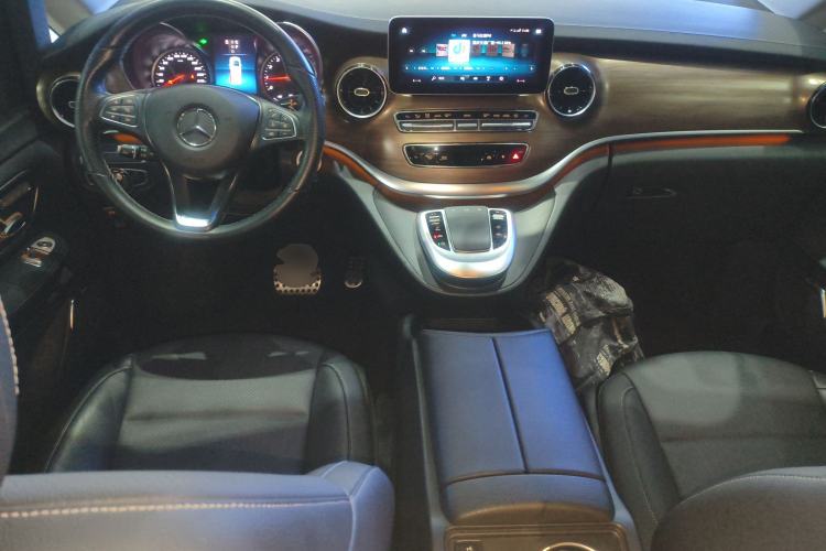 Used Mercedes-Benz V-Class 2020 V 260 Prestige Edition