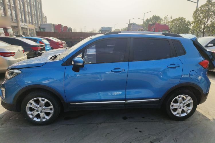 Used CHANGAN CS15 2016 1.5L Manual Fashion Edition