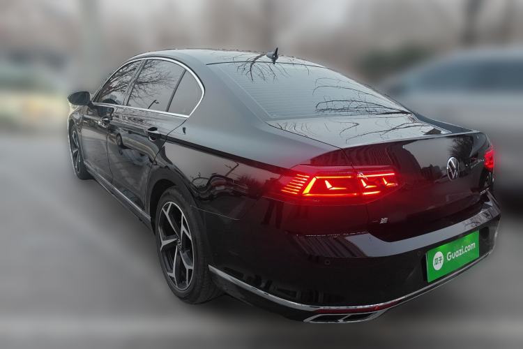 Used Volkswagen Magotan 2023 2 Million Units Commemorative Edition 330TSI DSG Luxury Version