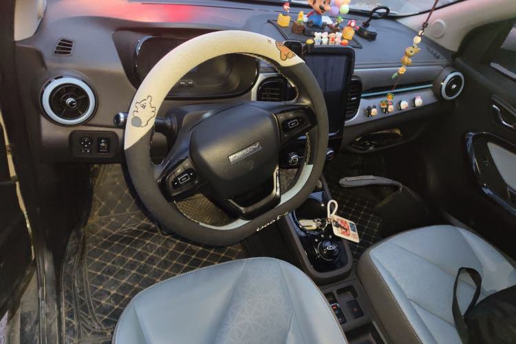 Used Chery Little Ant 2022 Sweet Pink Edition Half-Sugar Version Lithium Iron Phosphate 30 kW 301 km