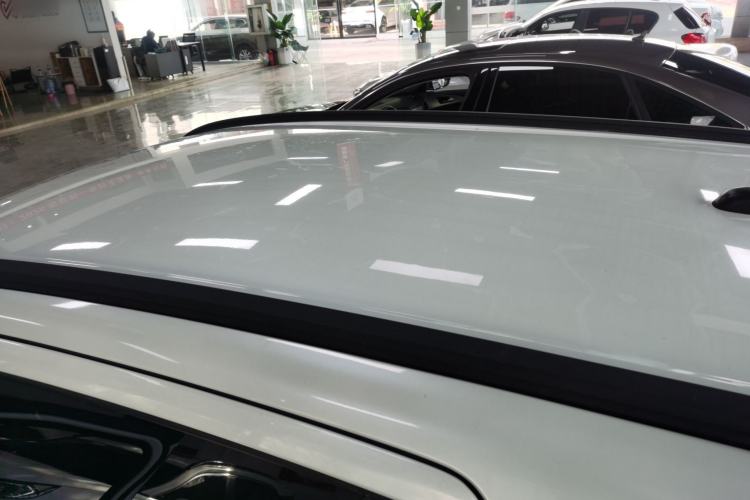 Used Suzuki S-Cross 2015 1.6L CVT Two-Wheel Drive Entry-Level Trim