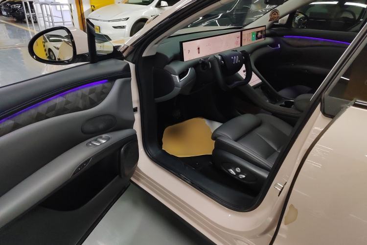 Used IM LS6 2023 Max Standard Edition