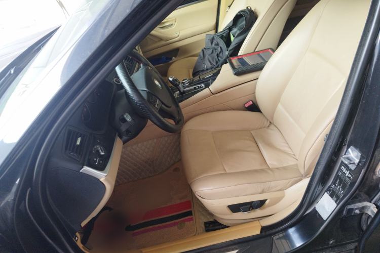 Used BMW 5 Series 2011 523Li Leading Model Left Front Seat