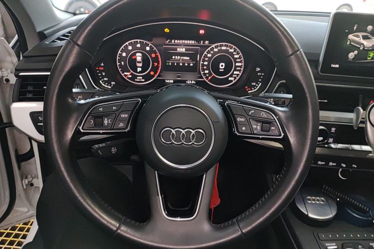 Used Audi A4L 2019 40 TFSI Fashion Edition China VI Emission Standard