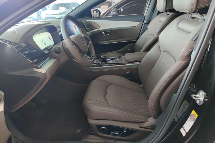 Used BYD Han 2025 DM-i 125KM Prestige Model Left Front Seat