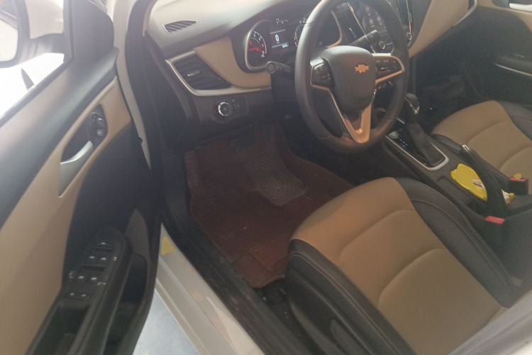 Used Chevrolet Monza 2020 320 Automatic Enjoyment Edition Driver Seat