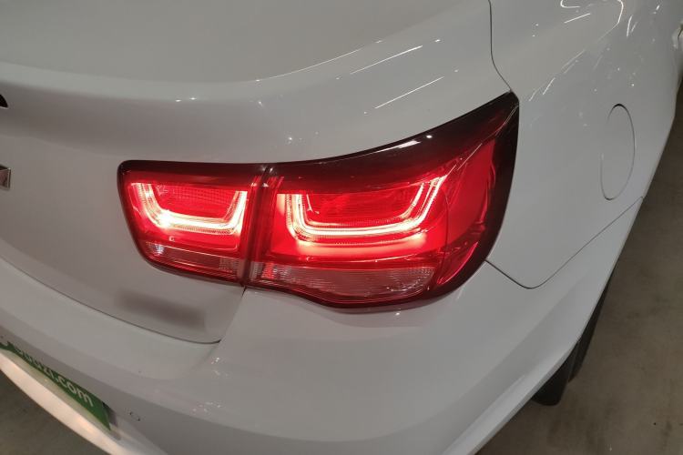 Used Chevrolet Malibu 2018 530T Automatic Luxury Edition Right Rear Taillight